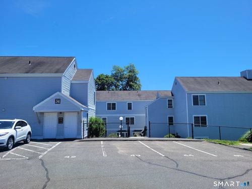 34-3-55 Mill Plain Rd, Danbury, CT, 06811-5176 | Card Image