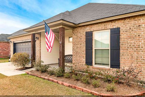 4715 E Sunset Loop, Addis, LA, 70710-2943 | Card Image