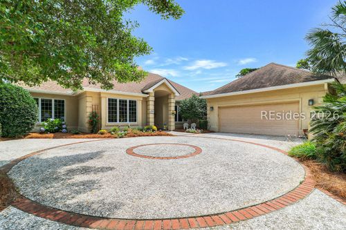 24 Glenmoor Pl, Hilton Head Island, SC, 29926-1342 | Card Image
