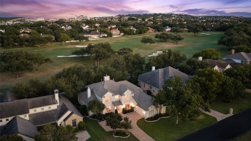 34 Tiburon Dr, The Hills, TX, 78738-1556 | Card Image