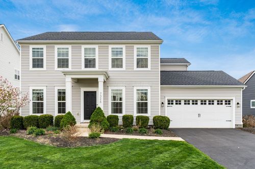 7326 Lilac Hill Dr, Plain City, OH, 43064-7570 | Card Image