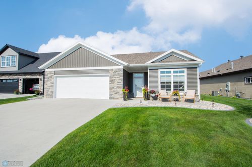 677 Rania Way W, West Fargo, ND, 58078-4406 | Card Image