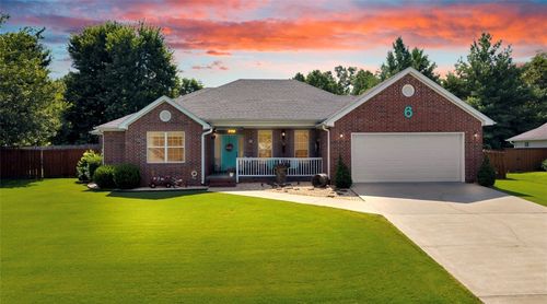 6 Breeghle Ln, Bella Vista, AR, 72714-3237 | Card Image