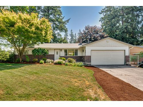 8009 Ne 139th Ave, Vancouver, WA, 98682-3336 | Card Image
