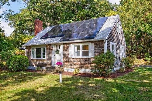 53 Main St, Sandwich, MA, 02563-2133 | Card Image