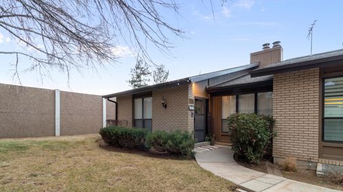 6587 S 1570 E, Murray, UT, 84121-2562 | Card Image