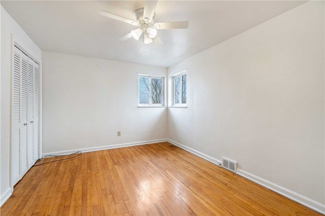 2 - 6569 Rosemoor St, Condo with 2 bedrooms, 1 bathrooms and 1 parking in Squirrel Hill PA | Image 16