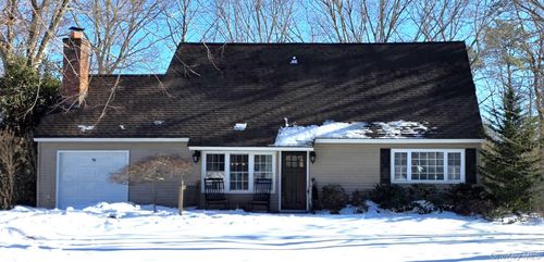 6 Howe Ct, Coram, NY, 11727-1827 | Card Image