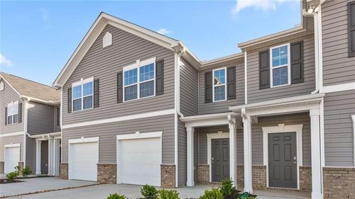 240 Moyer Dr, Graham, NC, 27253-3762 | Card Image