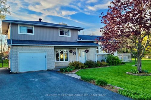 415 Shane St N, Odessa, ON, K0H2H0 | Card Image