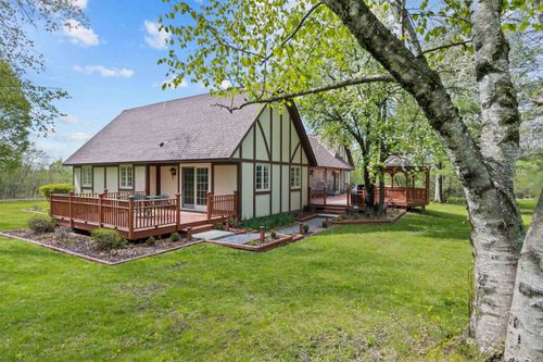 20 Patton Woods Rd, Charlotte, VT, 05445-9571 | Card Image