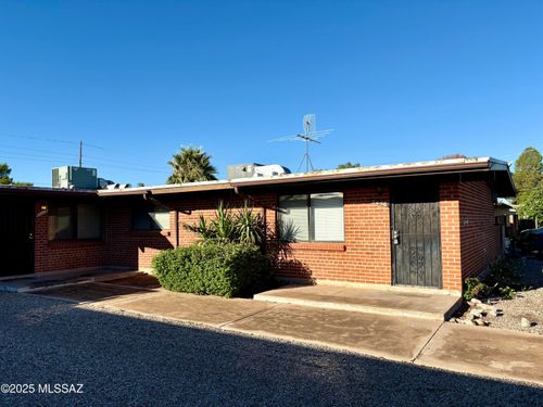 5464 E Willard St, Tucson, AZ, 85712-4930 | Card Image