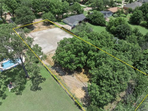 217 Oak Valley Dr, Colleyville, TX, 76034-3232 | Card Image