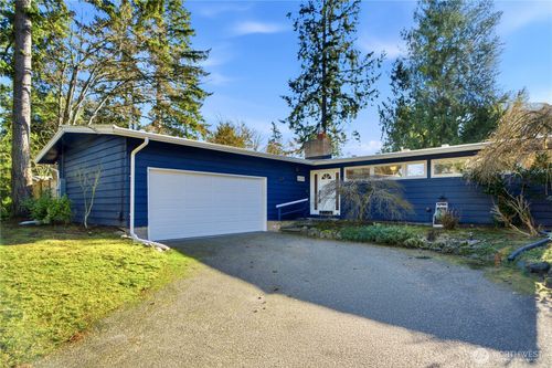 16237 Ne 30th St, Bellevue, WA, 98008-2120 | Card Image