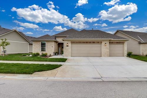 4015 N Solano Ct, Wichita, KS, 67205 | Card Image