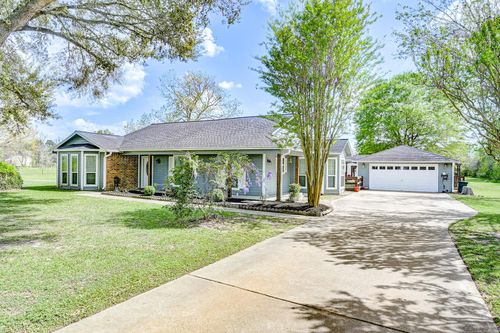 31031 Torrey Rd, Waller, TX, 77484-9354 | Card Image