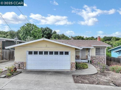 1371 7th St, Rodeo, CA, 94572-1612 | Card Image