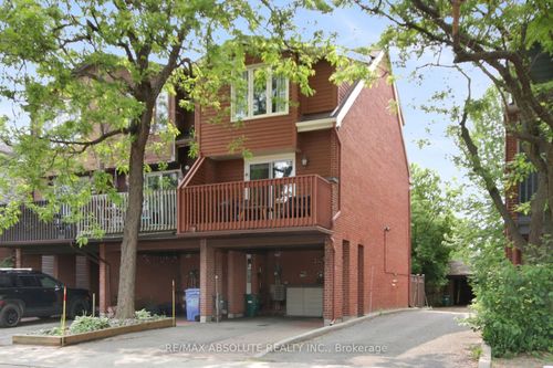 252 Bruyere St, Ottawa, ON, K1N5E6 | Card Image