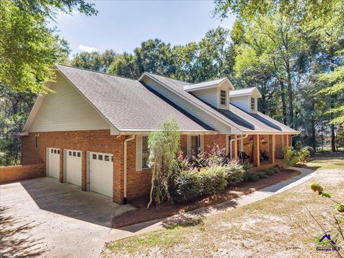 136 Wimbish Way, Perry, GA, 31069-9685 | Card Image