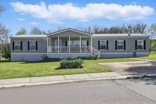 109 Todd Carter Rd, Columbia, TN, 38401-6626 | Card Image