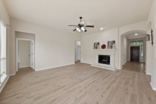 8118 La Frontera Trail, Arlington, TX, 76002 | Card Image