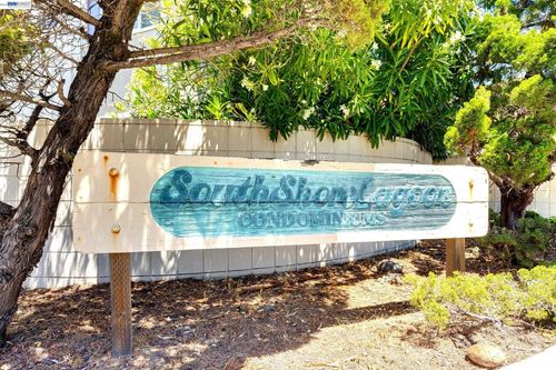 c-615 Willow St, Alameda, CA, 94501-5700 | Card Image