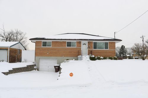 5773 Fourson Dr, Cincinnati, OH, 45233 | Card Image