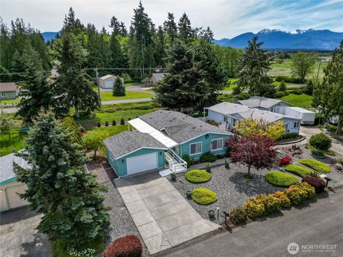 192 Holley Cir, Port Angeles, WA, 98362-9570 | Card Image