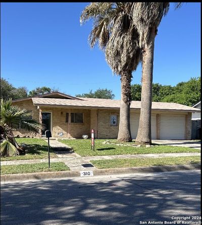 310 Enchanted Dr, House other with 3 bedrooms, 2 bathrooms and null parking in San Antonio TX | Image 2