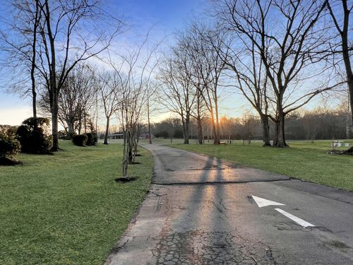 2982 Harvey Bowden Rd, Paris, TN, 38242-7728 | Card Image