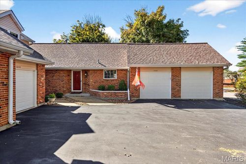 1428 Tahoe Valley Ct, Ballwin, MO, 63021-7653 | Card Image