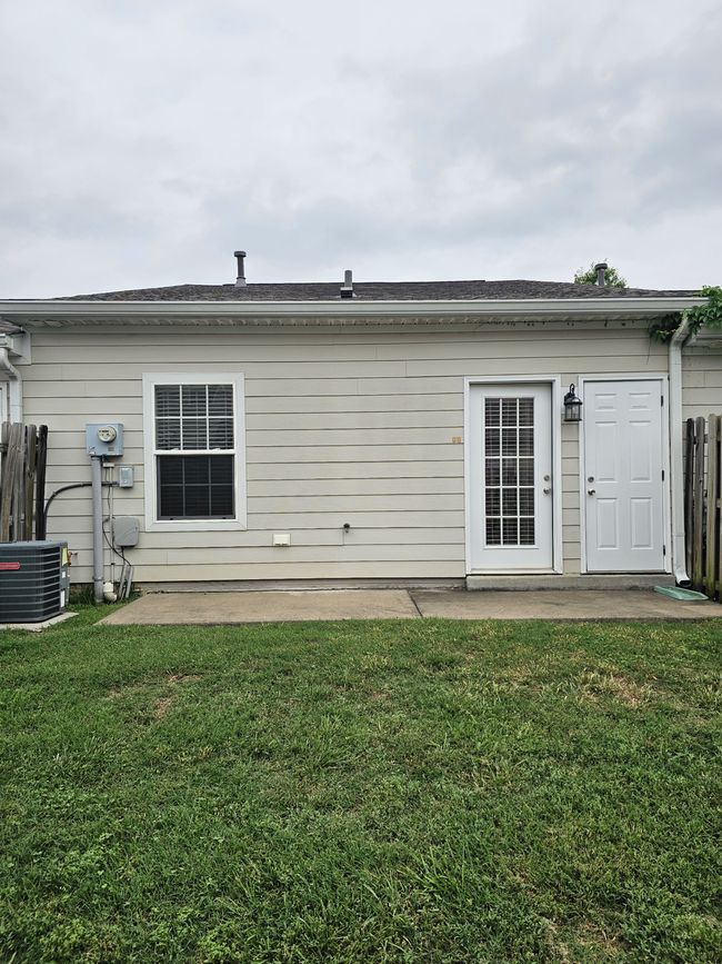 APT-111 - 1040 Charlie Daniels Pkwy, Condo with 2 bedrooms, 2 bathrooms and 2 parking in Mount Juliet TN | Image 26