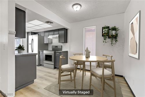 apt-32-1390 Vegas Valley Dr, Las Vegas, NV, 89169-2272 | Card Image
