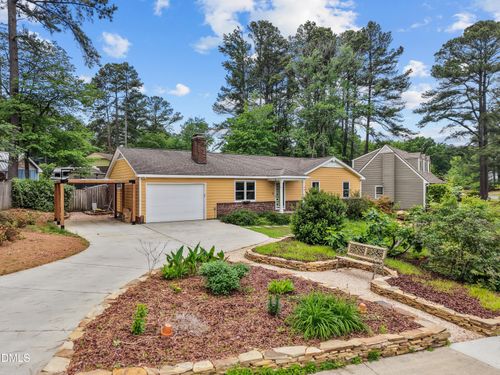 401 Warren Ave, Cary, NC, 27511-4062 | Card Image