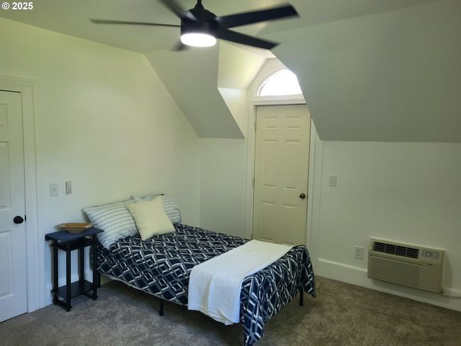 60355 Highway 26, House other with 5 bedrooms, 4 bathrooms and null parking in John Day OR | Image 39