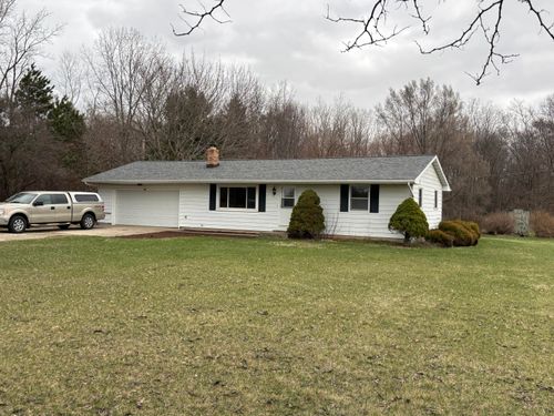 17932 Indian Prairie Road, White Pigeon Township, MI, 49099 | Card Image