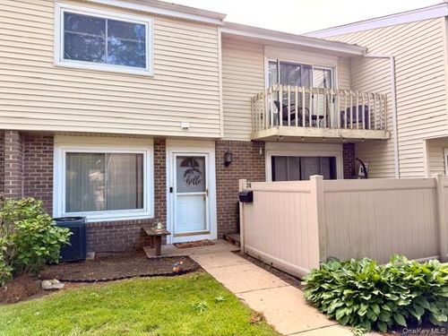 i-214 Springmeadow Dr, Holbrook, NY, 11741-4119 | Card Image
