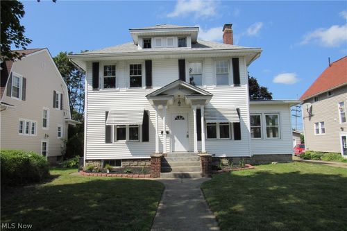 1817 E 46th St, Ashtabula, OH, 44004-6113 | Card Image