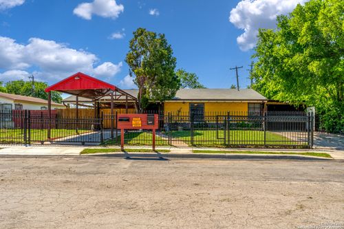 1919 Hackamore Ln, San Antonio, TX, 78227-2701 | Card Image