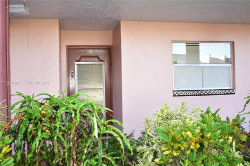 apt-106-9561 Sunrise Lakes Blvd, Sunrise, FL, 33322-6133 | Card Image