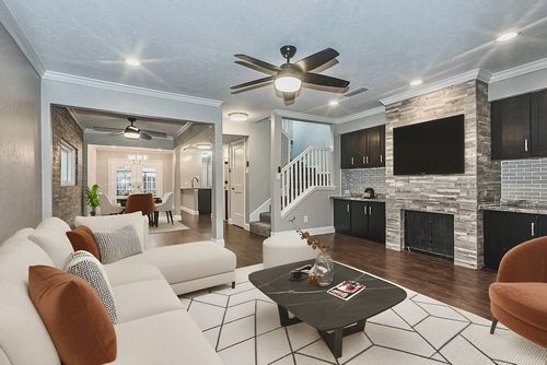 3756 Vitruvian Way, Addison, TX, 75001-4000 | Card Image