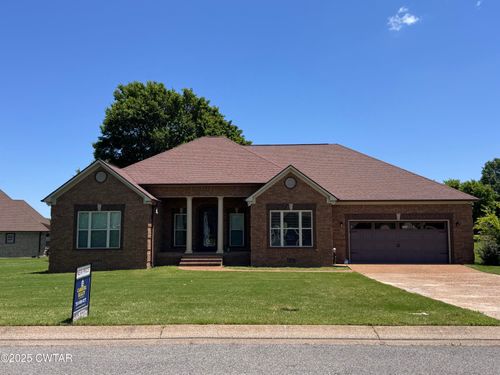 2550 Augusta St, Dyersburg, TN, 38024-8944 | Card Image