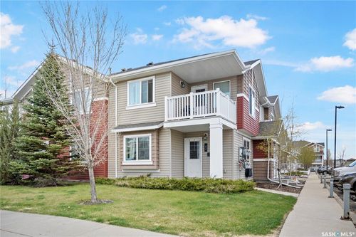 82-5622 Gordon Rd, Regina, SK, S4W0M1 | Card Image
