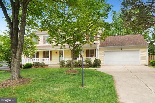 10159 Woodbury Dr, Manassas, VA, 20109-3723 | Card Image