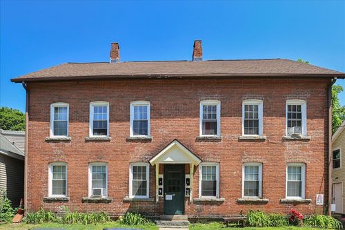 389 Pleasant St, Willimantic, CT, 06226-3235 | Card Image