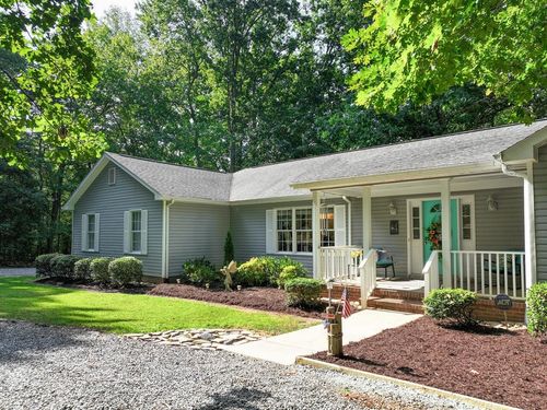 398 Merifield Dr, Clarksville, VA, 23927-3234 | Card Image