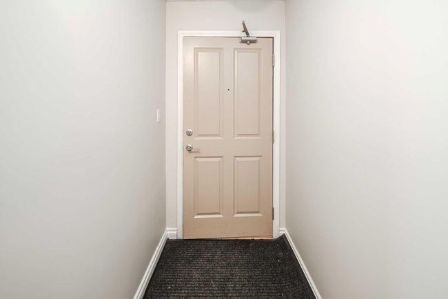 1305 - 650 10 St Sw, Condo with 2 bedrooms, 2 bathrooms and 1 parking in Calgary AB | Image 8