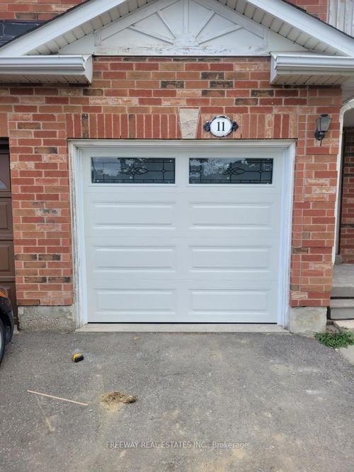 11 Ozner Crt, Brampton, ON, L6X4Z1 | Card Image