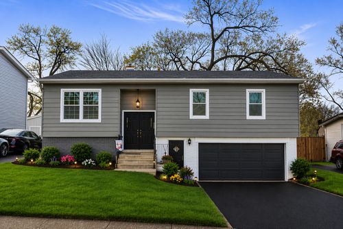 1364 Leslie Ln, Glendale Heights, IL, 60139-3327 | Card Image