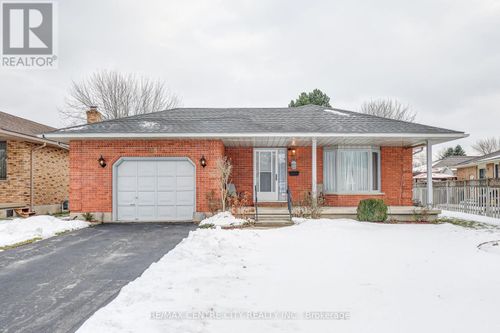 95 Dufferin St, Aylmer, ON, N5H2L9 | Card Image